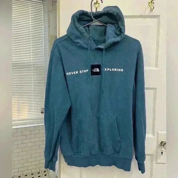 The North Face dusty blue casual hoodie size mens small - Picture 1 of 8